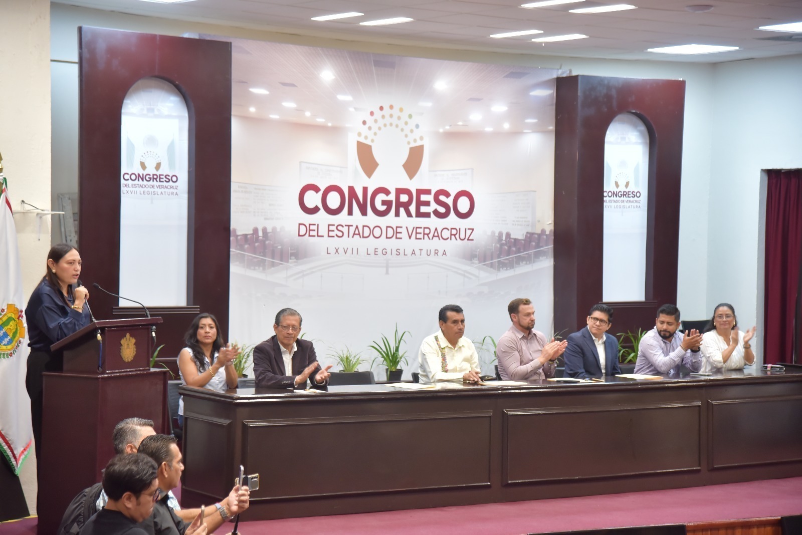 Entrega Congreso 156 Distintivos de Excelencia en Planeación Municipal 2026-2029 - Foto 1