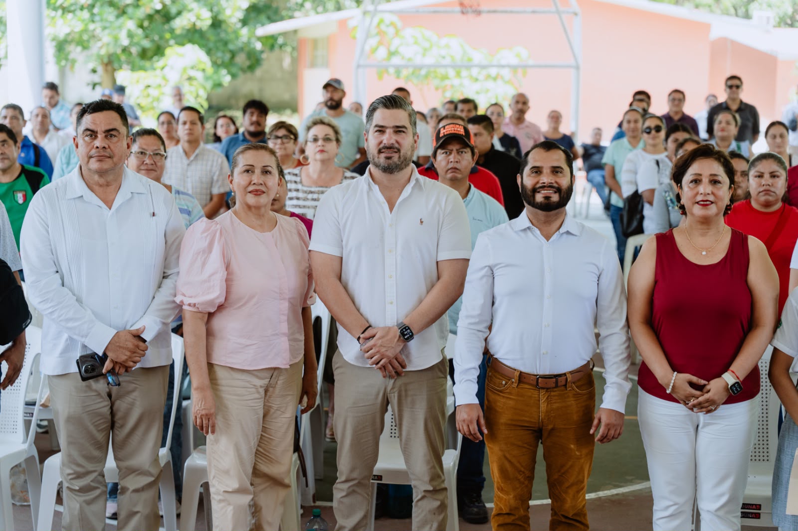 Se entregan 115 pantallas a 30 telesecundarias de Tuxpan
