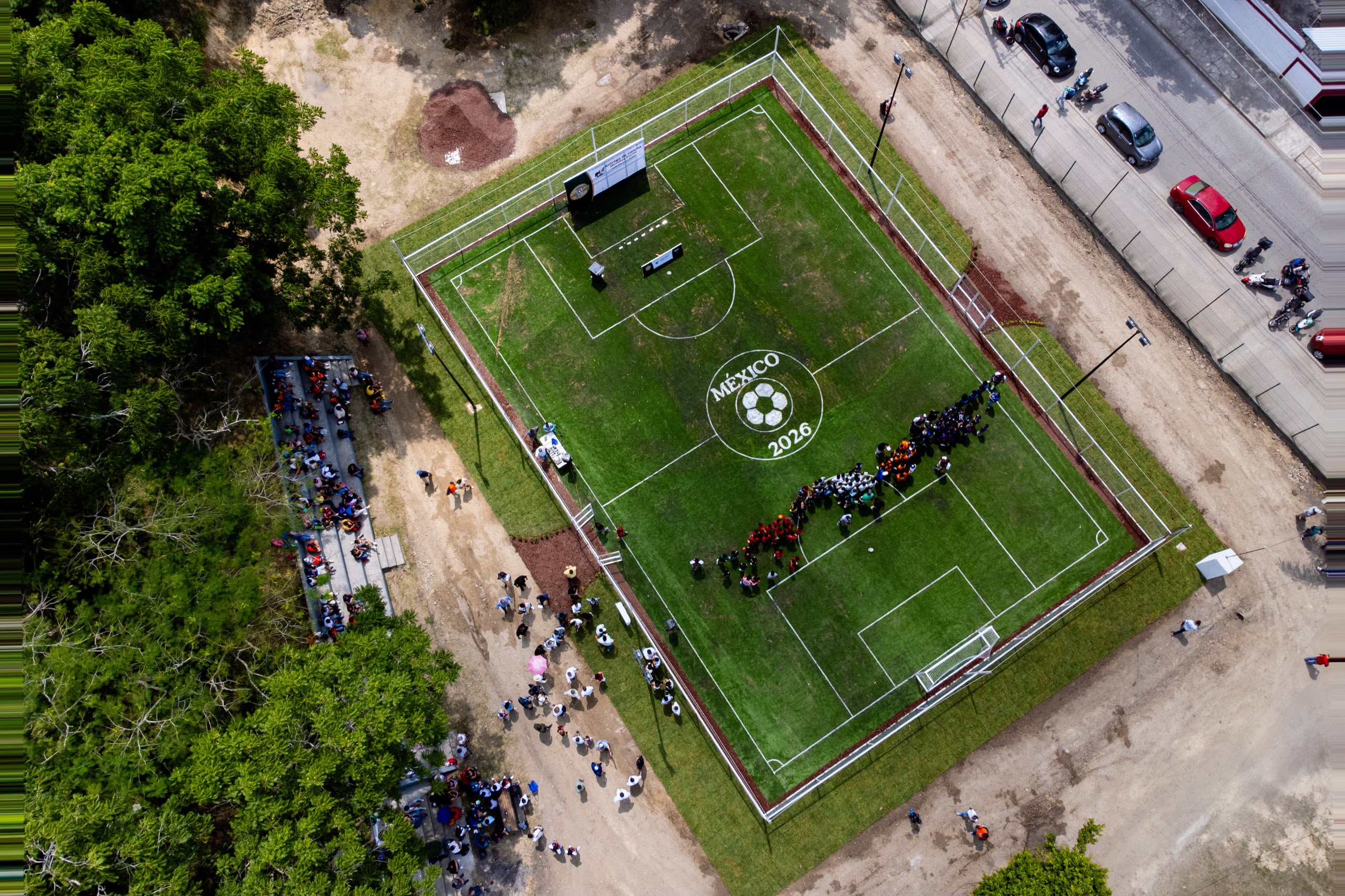 Se inaugura nueva cancha de fútbol 5 gracias a gestión realizada ante el Gobierno Federal – Foto 2