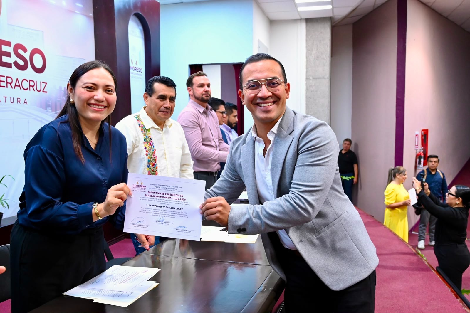 Entrega Congreso 156 Distintivos de Excelencia en Planeación Municipal 2026-2029 - Foto 3