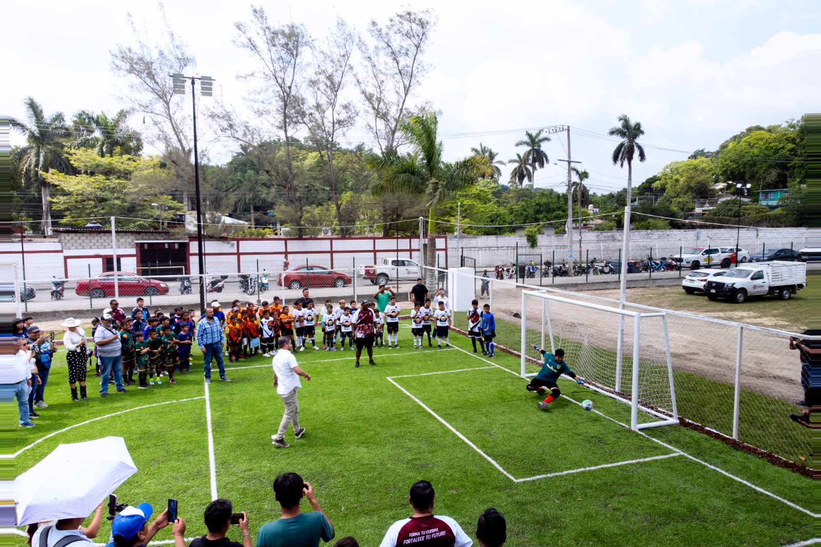 Se inaugura nueva cancha de fútbol 5 gracias a gestión realizada ante el Gobierno Federal
