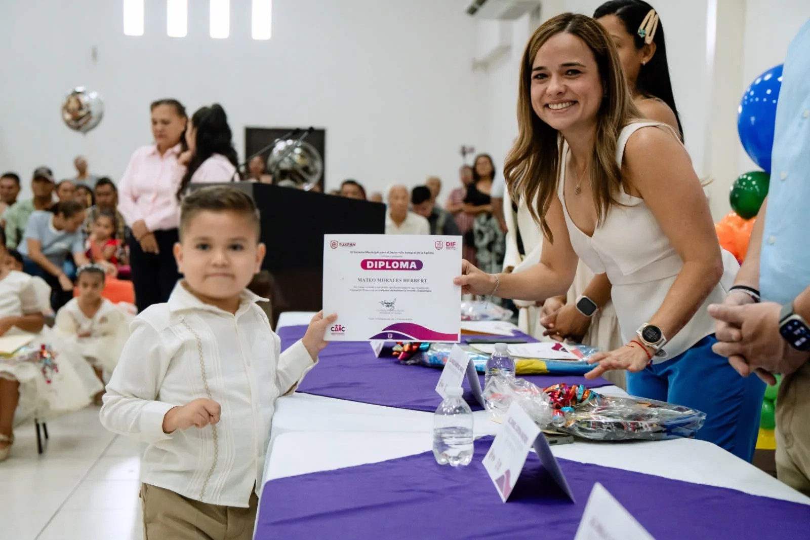 Se celebra la graduación de la generación 2023-2026 de los CAIC en Tuxpan – Foto 7