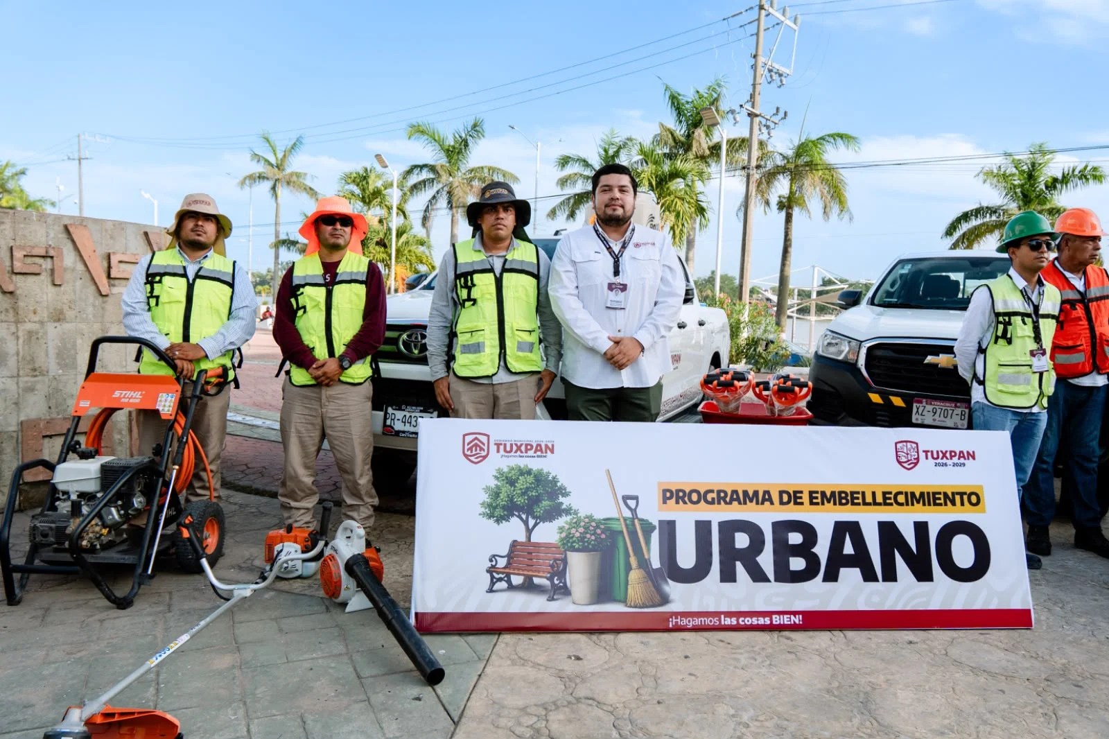 Ayuntamiento de Tuxpan entrega equipo nuevo a Obras Públicas y Servicios Públicos Municipales – Foto 2