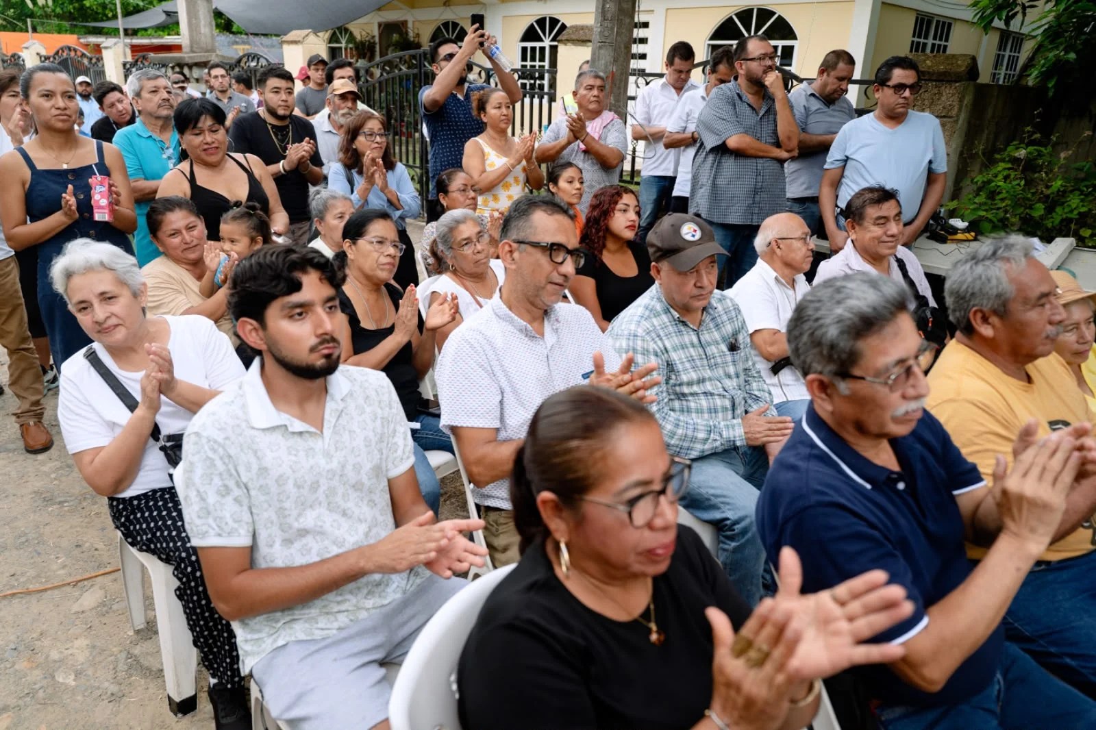 Gobierno de Tuxpan da banderazo de inicio a la primera de 46 obras programadas para este año – Foto 5