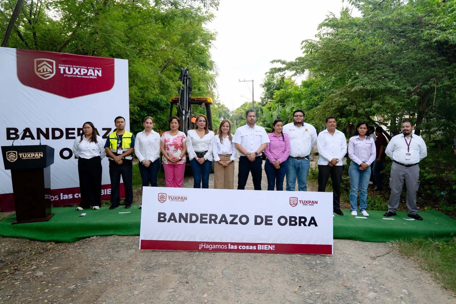 Gobierno de Tuxpan da banderazo de inicio a la primera de 46 obras programadas para este año – Foto 3