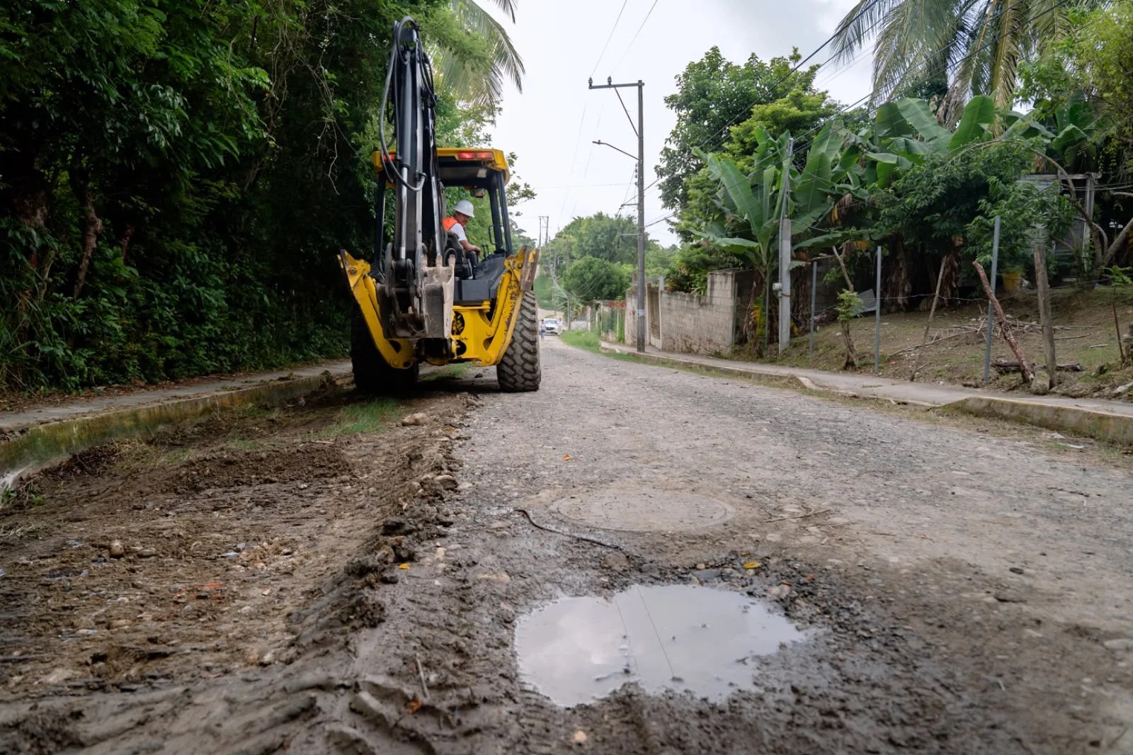 Gobierno de Tuxpan da banderazo de inicio a la primera de 46 obras programadas para este año – Foto 7