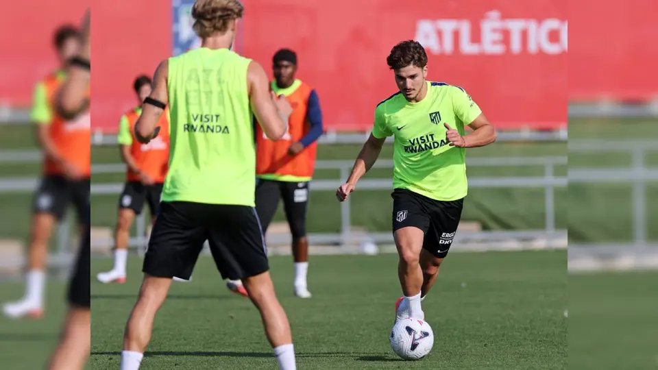 Julián Álvarez con Atlético