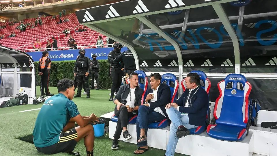 Futbol: Andrés Guardado cerca del Tri