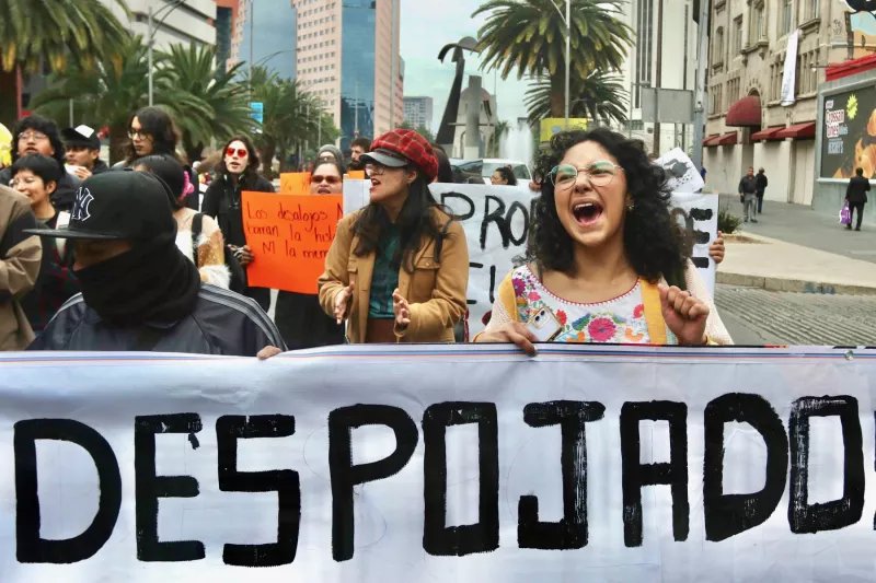 Lo cierto es que diciembre ya no se ve tan lejos, y el reloj