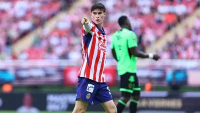 Almada Impone