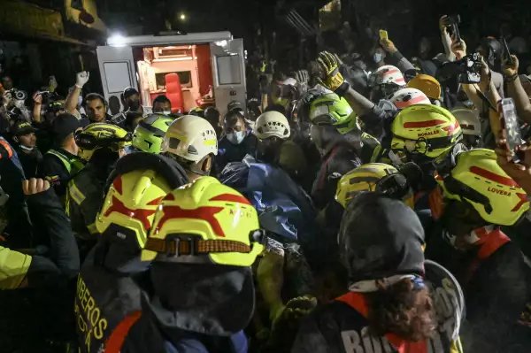Milagro entre ruinas: salvan a Daniela en Colombia