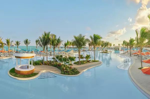 Nueva Atracción en Bahamas
