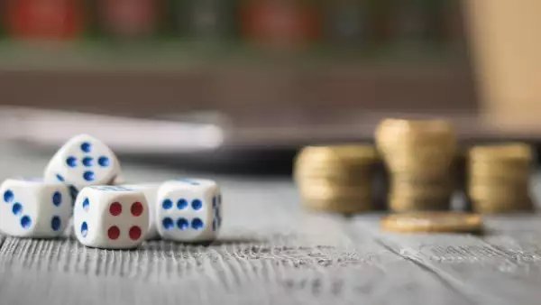 Nuevas reglas del SAT para combatir el lavado de dinero