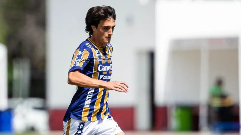 Futbolista Mexicano en Atlético