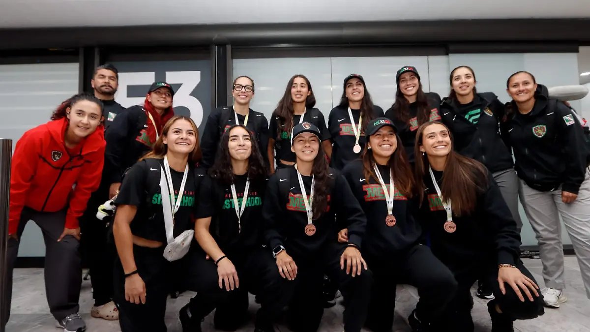México espera. Las gemelas no decepcionan.