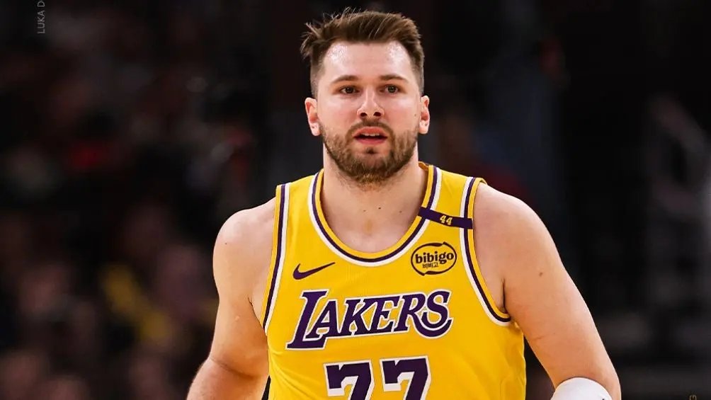Lakers Cambian Dueños