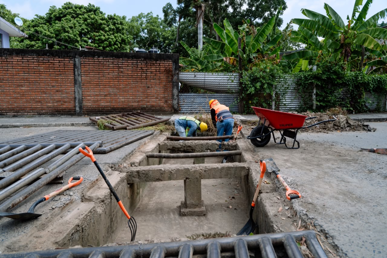 Continúa Programa de Limpieza Manual de Drenes en Tuxpan; suman 5,200 metros lineales - Foto 1