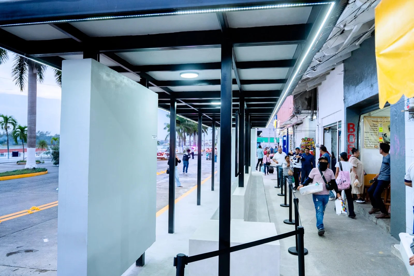 Ayuntamiento de Tuxpan inaugura nuevas paradas de autobuses Centro 01 y Centro 02