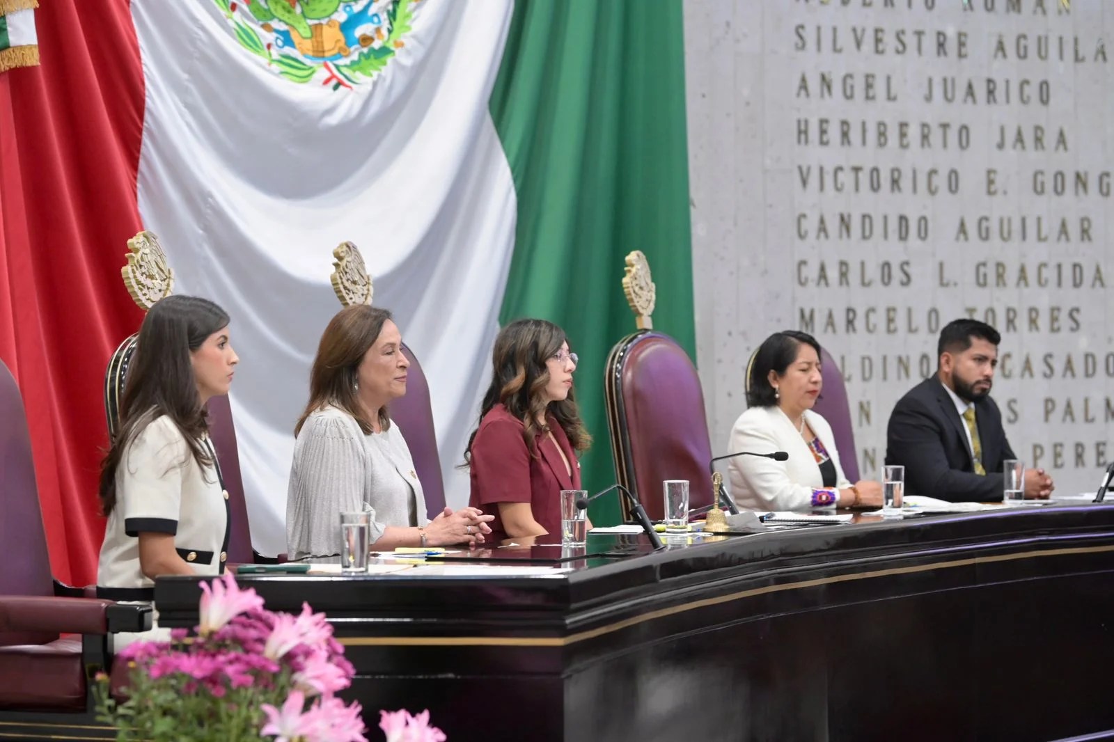 Condecora Congreso del Estado a Gloria Sánchez con la Medalla “Heberto Castillo”
