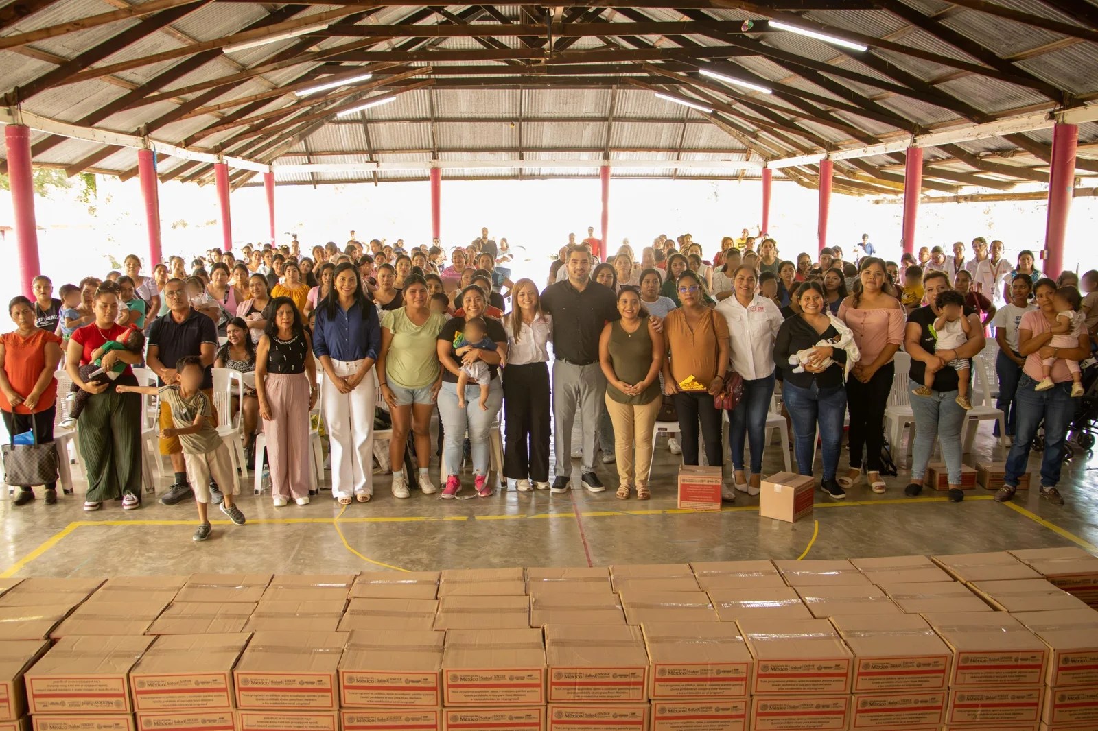 DIF Tuxpan fortalece a más familias con la entrega del Programa Mil Días