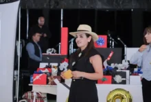 Grecia Quiroz, presidenta municipal de Uruapan, durante un acto público
