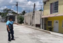 Personal de Desarrollo Urbano y Medio Ambiente de Papantla en recorrido del programa Recuperación de la vía pública