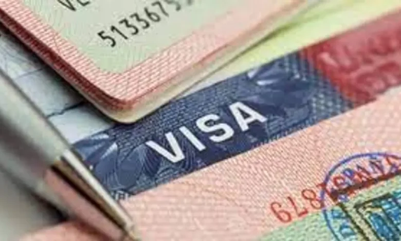 Pasaportes con sellos de visa estadounidense