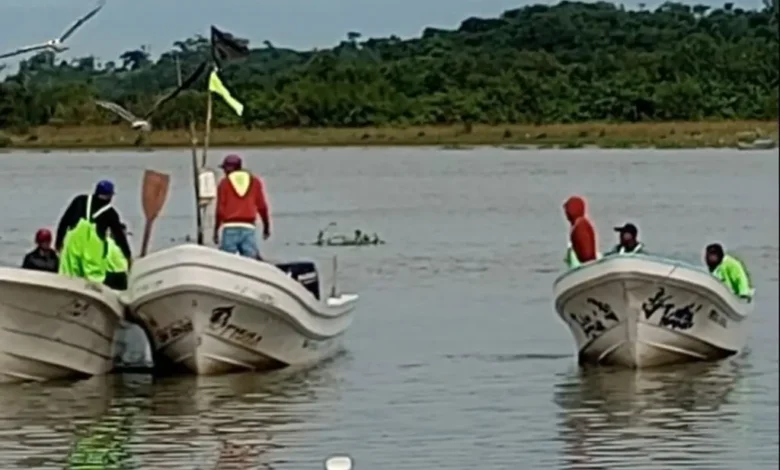 Rescate en playa de Cazones de Herrera