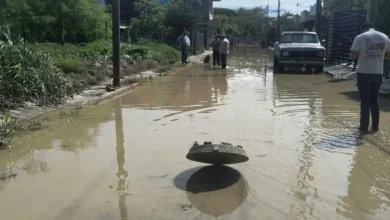Calle inundada en Álamo Temapache durante el operativo de emergencia de Conagua