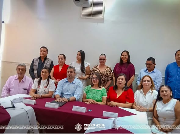 Firma del convenio con la Comisión Estatal de Derechos Humanos