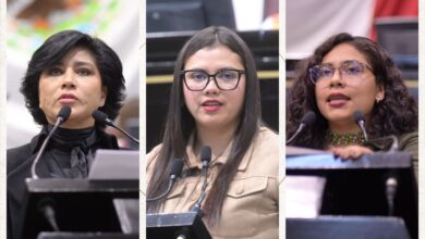 Diputadas en tribuna durante la sesión del Congreso de Veracruz en la que se aprobó la Fiscalía Especializada en Delitos de Violencia de Género contra las Mujeres