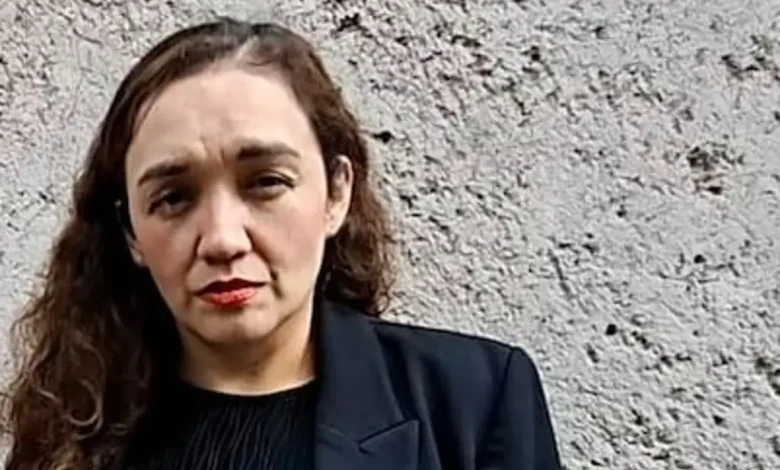 Mirna Vargas, quien inició una caminata de la CDMX a Xalapa para reencontrarse con su hija