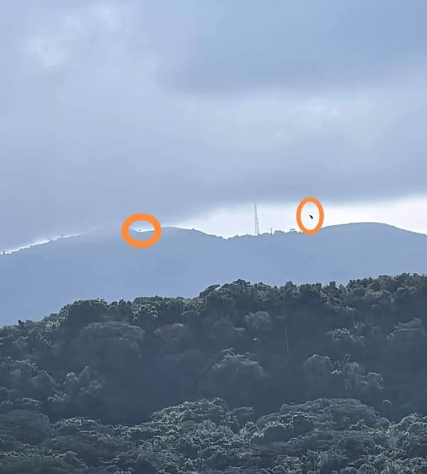 Dos figuras señaladas sobre la Sierra de Otontepec, 27 de junio de 2026