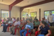 Productores y autoridades reunidos en la Agencia Municipal de Morgadal parte alta, Papantla