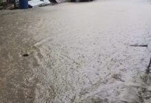 Calle inundada en la colonia Emiliano Zapata, Poza Rica, durante las lluvias del 3 de octubre de 2026
