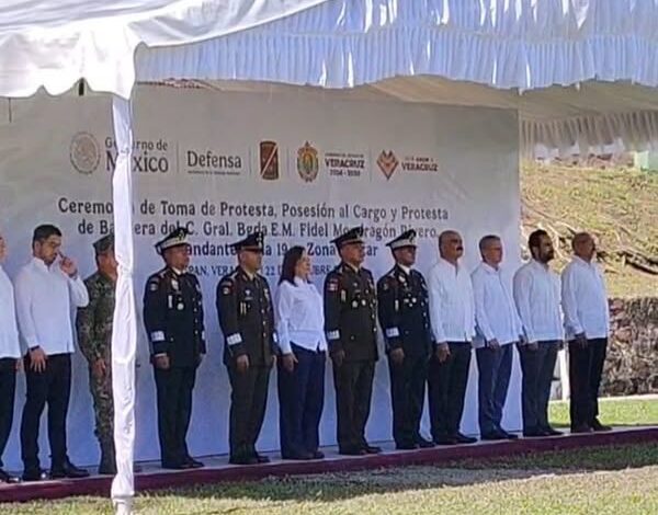 Ceremonia de Toma de Protesta, Posesión al Cargo y Protesta de Bandera del comandante de la 19/a Zona Militar, en Tuxpan