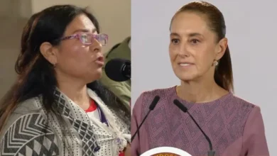 La presidenta Claudia Sheinbaum y la periodista Reyna Haydee Ramírez durante la conferencia matutina