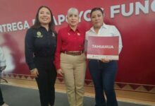 Entrega de aparatos funcionales del DIF Municipal de Tamiahua a familias del municipio