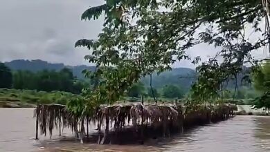 Río Cazones desbordado en Zacate Colorado, Tihuatlán