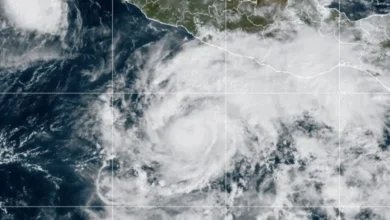 Imagen satelital del huracán Trudy frente a las costas del Pacífico mexicano