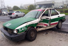 Taxi XL-4318 destrozado tras choque frontal en la carretera Xalapa-Perote